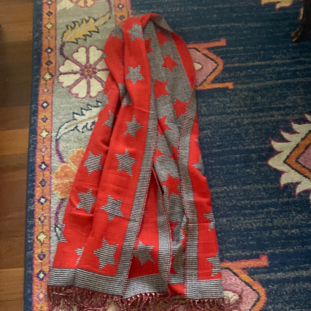 Cabi star scarf